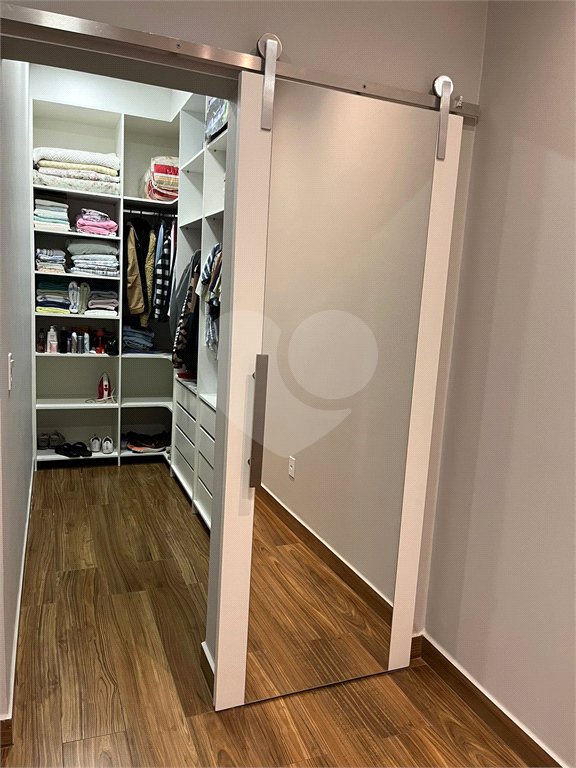 Casa à venda com 3 quartos, sendo 1 suíte, no condomínio Residencial Evidências, Indaiatuba - SP