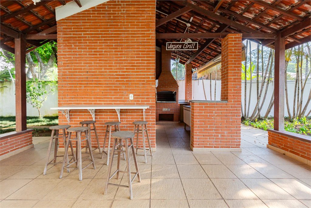 Apartamento à venda com 4 quartos, sendo 3 suítes,  em Real Parque, São Paulo, SP