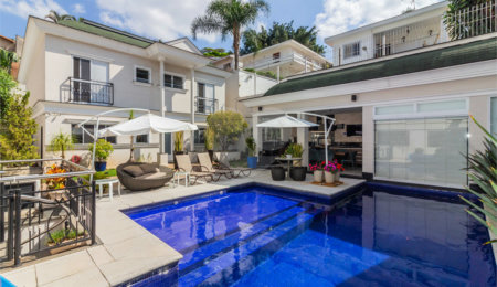 Casa à venda com 4 suítes no condomínio Residencial Quinta das Andorinhas, São Paulo - SP