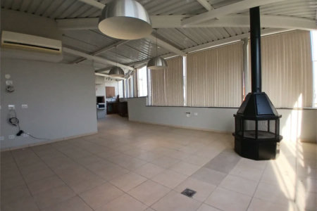 Cobertura à venda com 4 quartos, sendo 3 suítes,  em Cidade São Francisco, São Paulo, SP