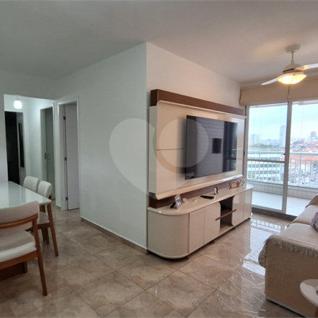 Apartamento à venda com 3 quartos, sendo 1 suíte, em Vila Paiva, São Paulo, SP