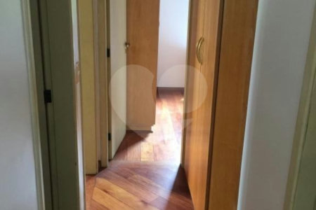 Apartamento à venda com 3 quartos, sendo 1 suíte,  em Vila Andrade, São Paulo, SP