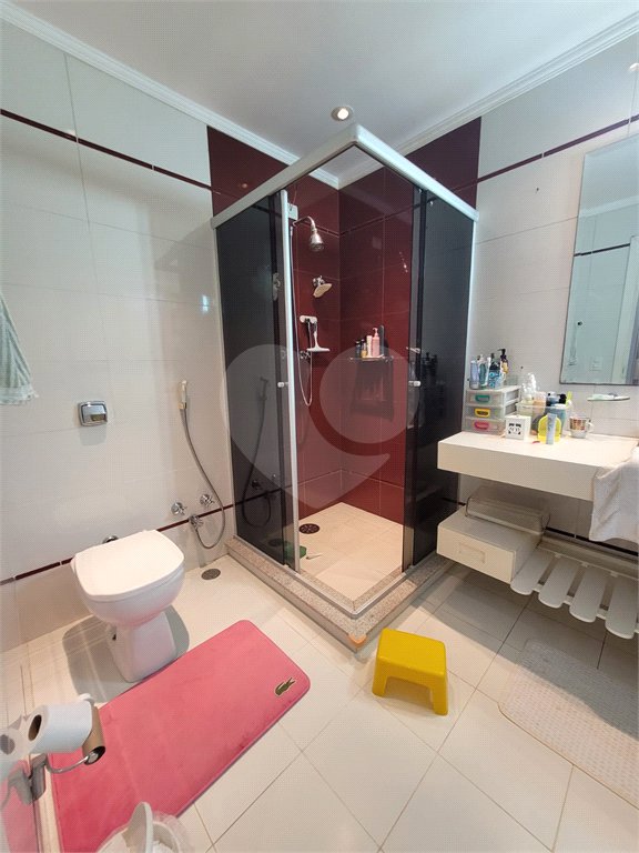 Casa à venda com 3 suítes no condomínio Alpes da Cantareira, Mairiporã - SP
