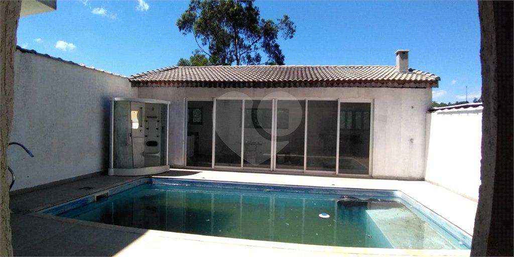 Casa à venda com 4 quartos, sendo 2 suítes, em Barreiro, Mairiporã, SP