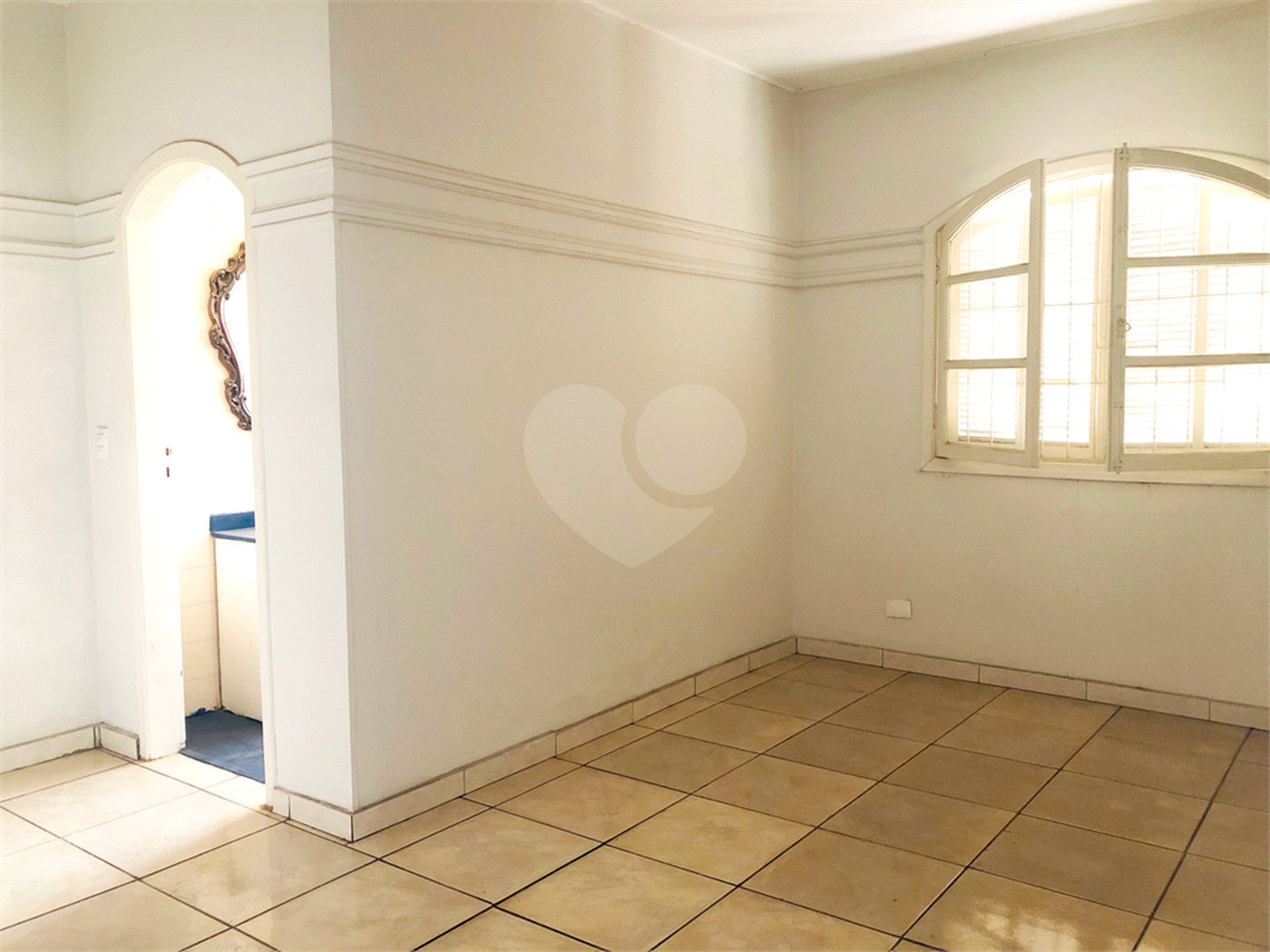 Sobrado à venda com 4 quartos, sendo 3 suítes, em Vila Rosália, Guarulhos, SP