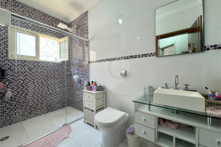 Casa à venda com 3 quartos, sendo 1 suíte, em Jardim Santa Rosália, Sorocaba, SP