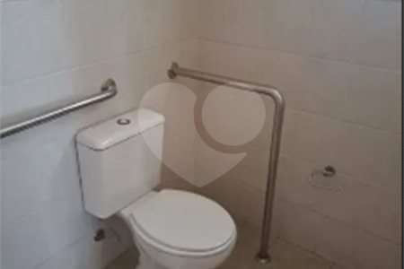 Casa à venda ou para alugar com 9 quartos em Vila Mariana, São Paulo, SP