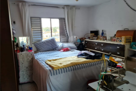 Casa à venda com 3 quartos em Jardim das Esmeraldas, São Paulo, SP