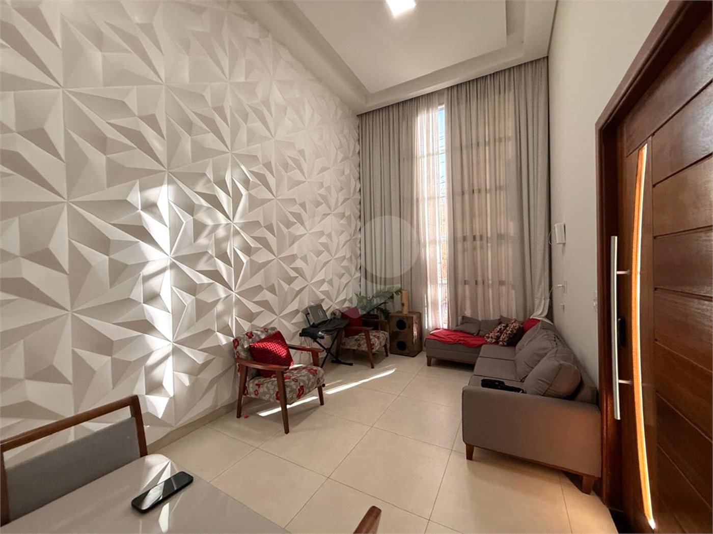 Casa à venda com 3 quartos, sendo 1 suíte, no condomínio Vila Rica, Indaiatuba - SP