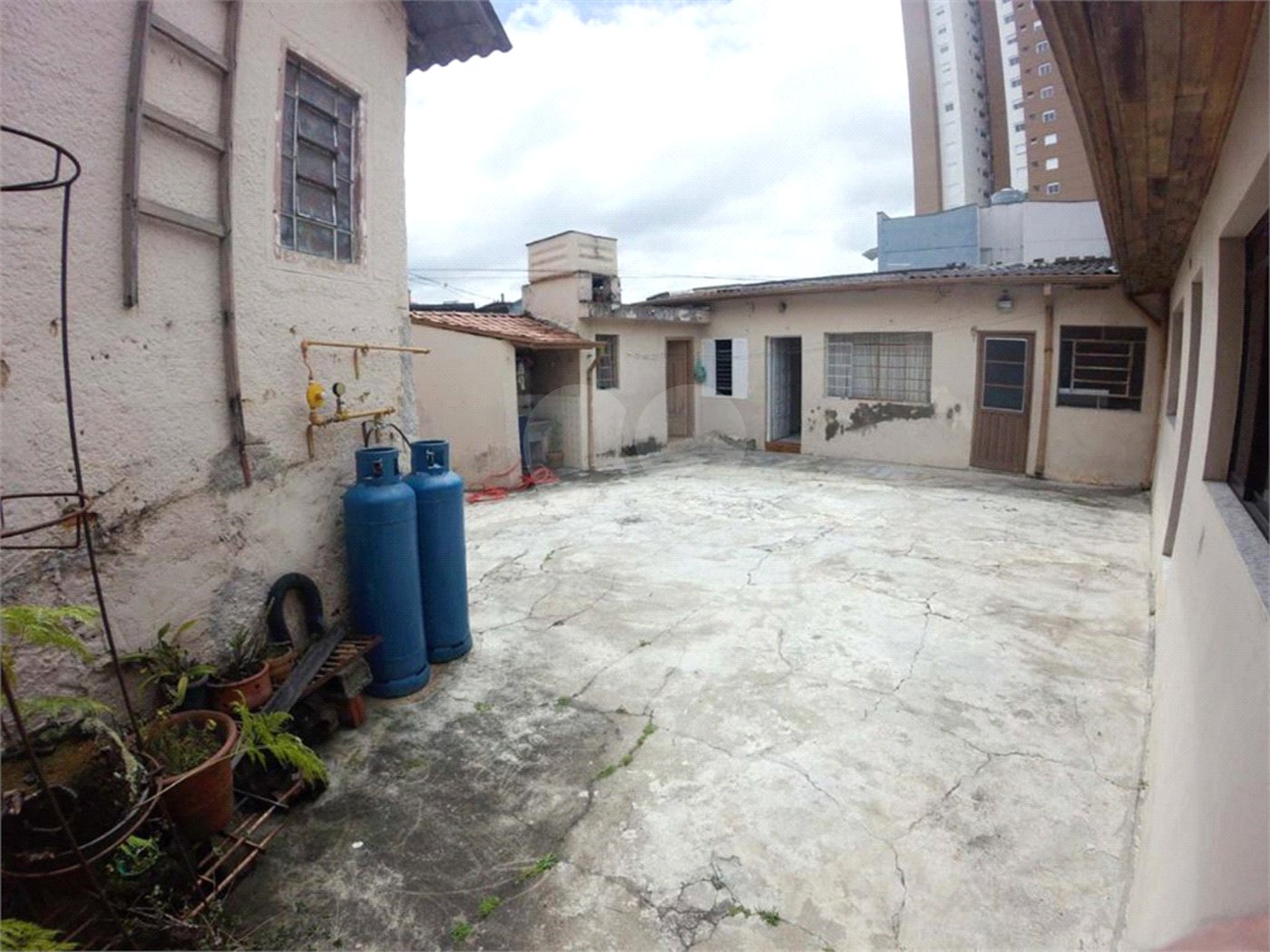 Casa de Vila à venda com 3 quartos em Vila Ipojuca, São Paulo, SP