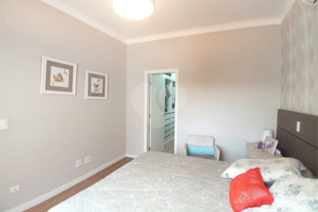 Casa Térrea à venda com 3 quartos, sendo 2 suítes, em Água Fria, São Paulo, SP
