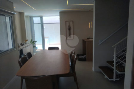 Casa à venda com 4 quartos, sendo 1 suíte,  no condomínio Vivaldi, Mogi das Cruzes - SP