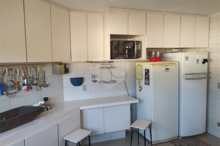 Sobrado à venda com 4 quartos, sendo 1 suíte, em Chácara Monte Alegre, São Paulo, SP