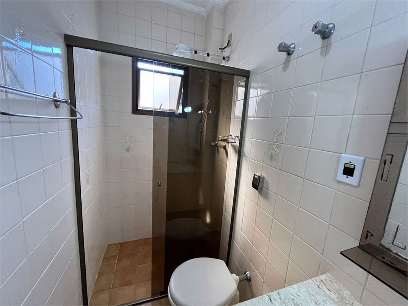 Apartamento Residencial à venda, Jardim Três Marias, Guarujá - AP0583.
