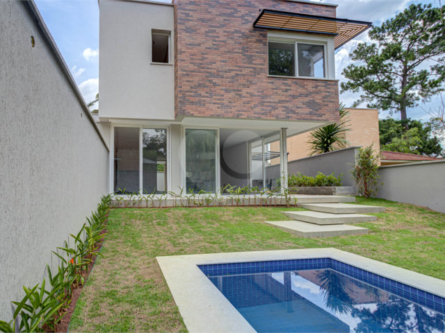 Casa à venda com 3 suítes no condomínio Gaia, São Paulo - SP
