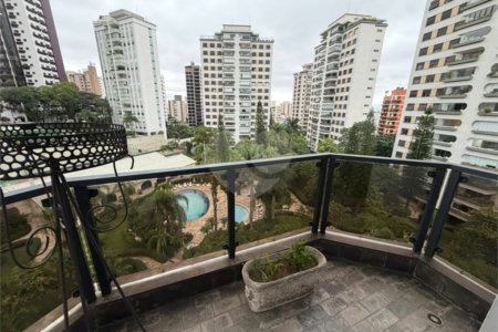 Apartamento à venda com 3 suítes em Água Fria, São Paulo, SP