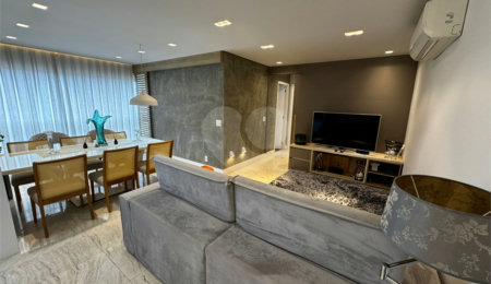 Apartamento à venda com 2 quartos, sendo 1 suíte,  em Mooca, São Paulo, SP