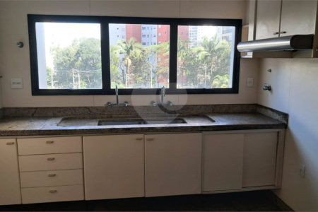 Apartamento para alugar com 4 suítes em Alto da Boa Vista, São Paulo, SP