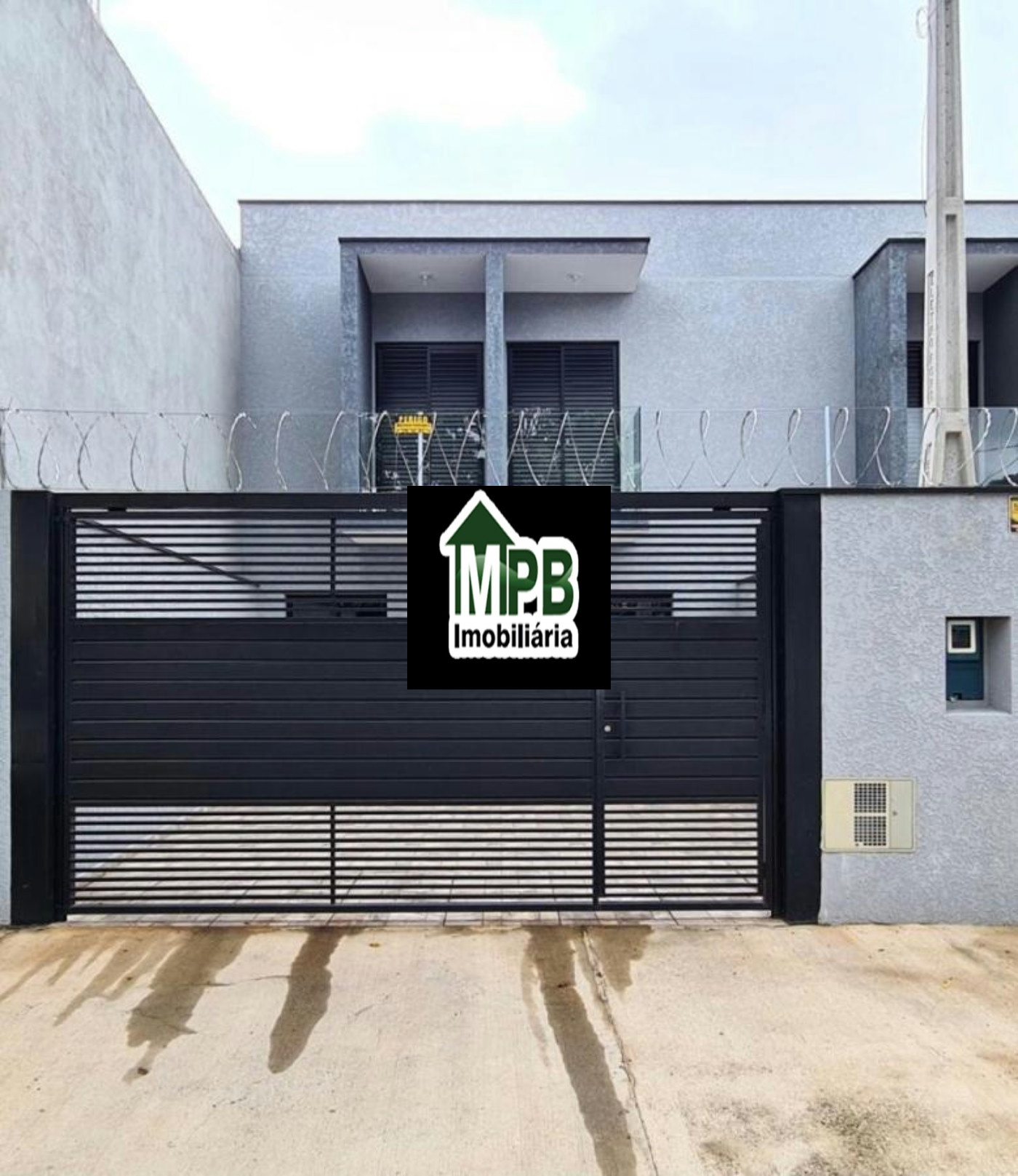 Sobrado à venda com 2 quartos em Jardim Simus, Sorocaba, SP
