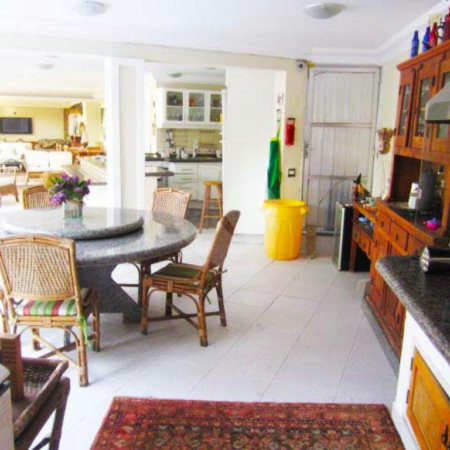 Casa Térrea à venda com 4 suítes em Alto da Boa Vista, São Paulo, SP