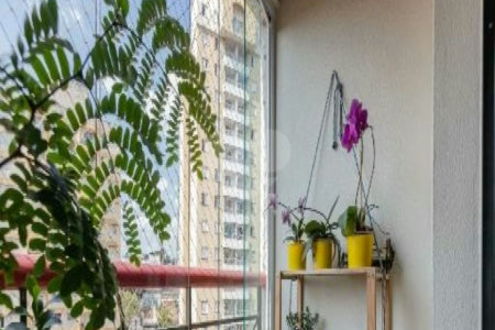 Apartamento à venda com 3 quartos, sendo 1 suíte,  em Jardim Monte Kemel, São Paulo, SP