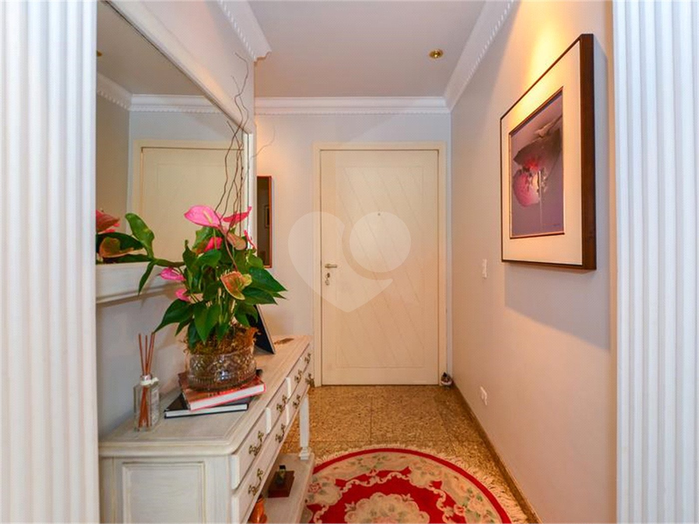 Apartamento à venda com 3 suítes em Vila Suzana, São Paulo, SP