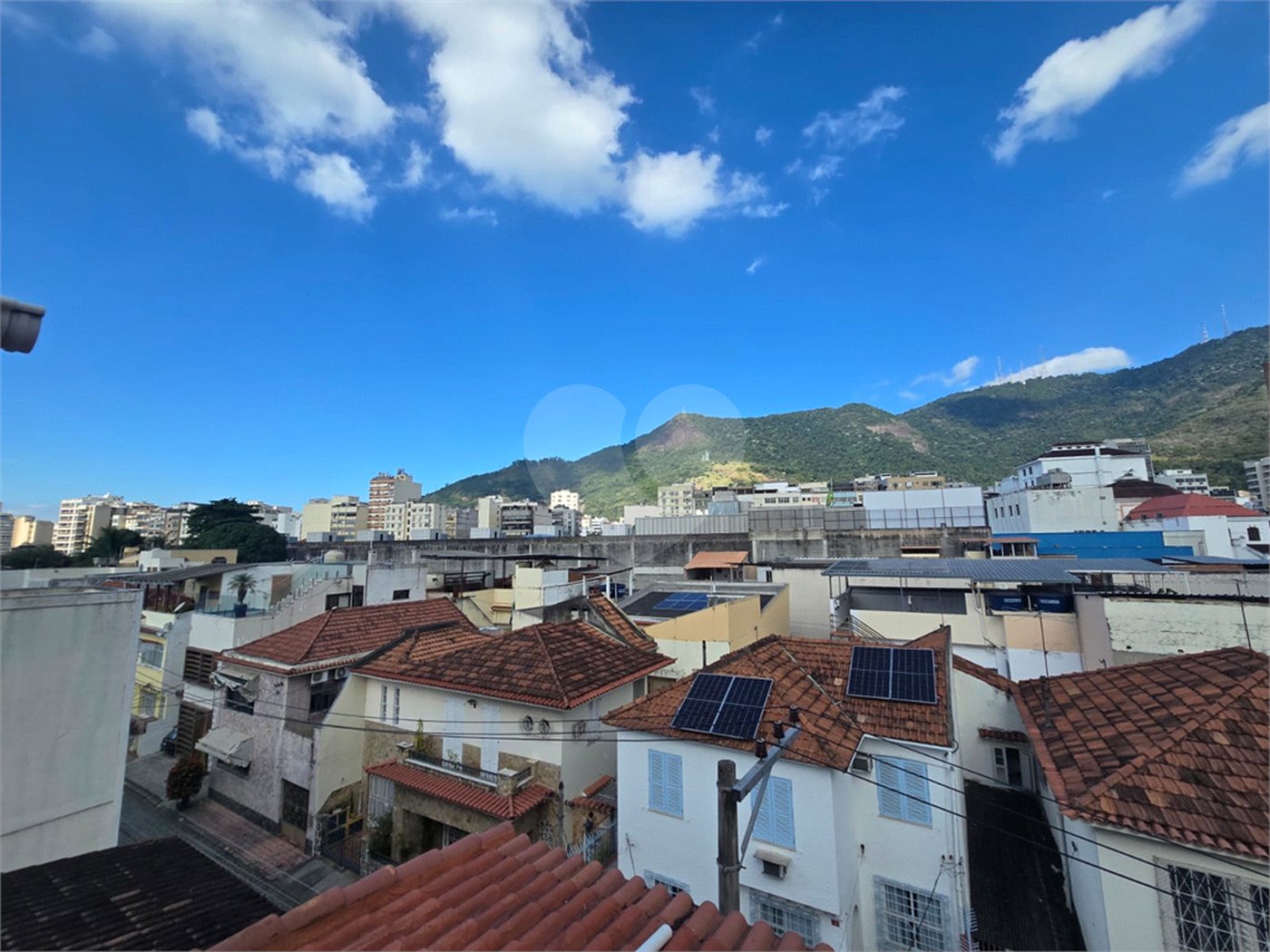 Casa à venda com 5 quartos, sendo 2 suítes, em Tijuca, Rio de Janeiro, RJ