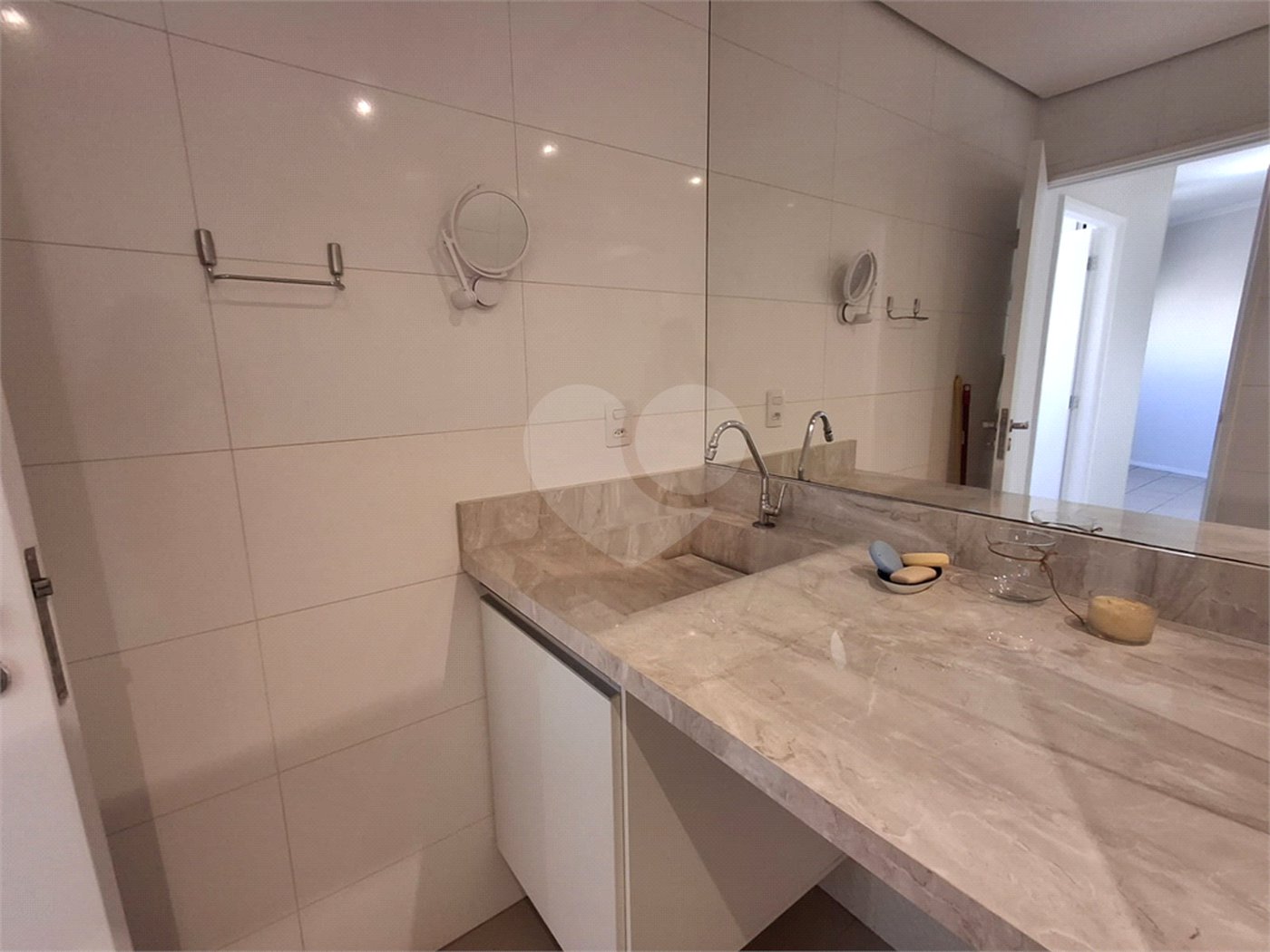Apartamento à venda com 1 quarto em Moema, São Paulo, SP