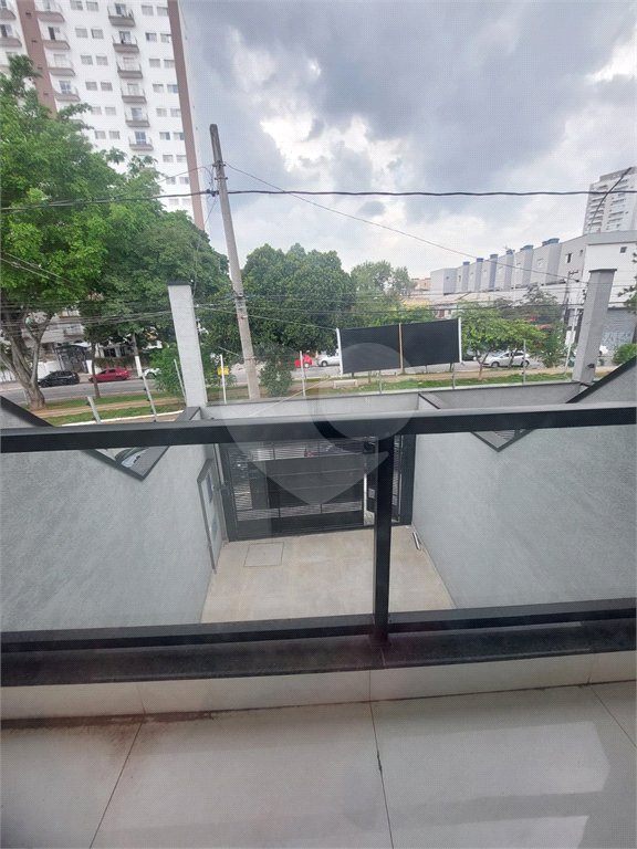 Sobrado à venda com 3 quartos, sendo 1 suíte, em Vila Carrão, São Paulo, SP