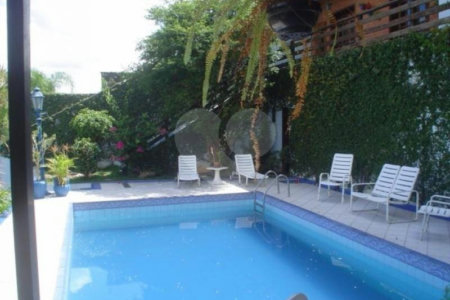 Sobrado à venda com 4 quartos, sendo 3 suítes, em Jardim São Bento, São Paulo, SP