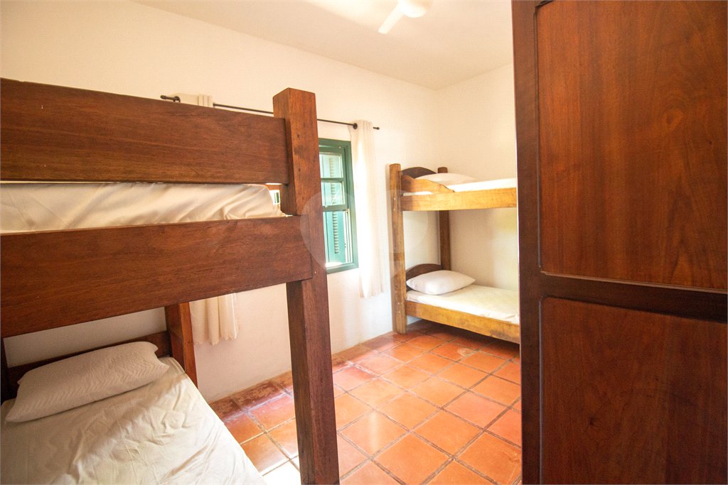 Fazenda para alugar com 3 quartos em Cristal, Mairinque, SP