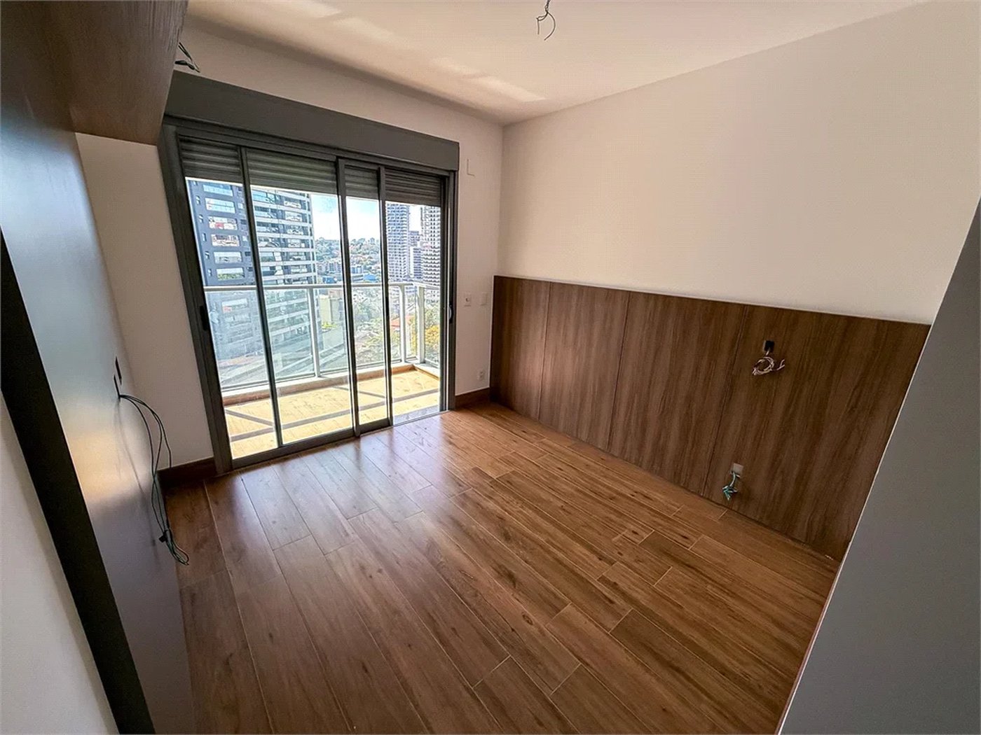 Apartamento à venda com 3 suítes em Sumarezinho, São Paulo, SP