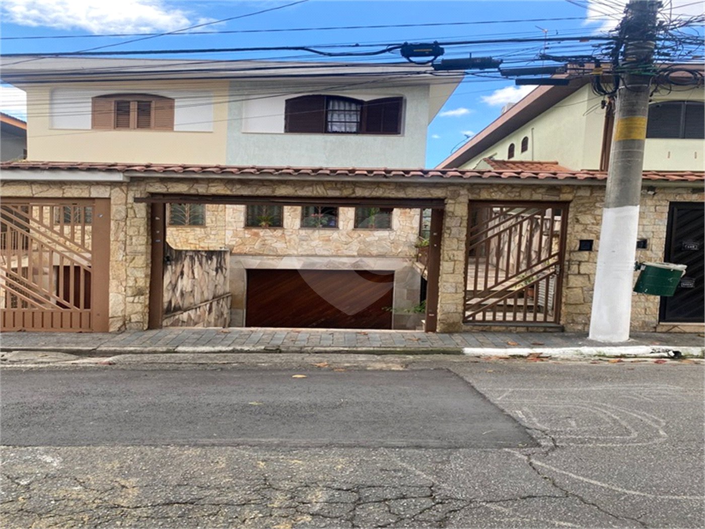 Sobrado à venda com 3 quartos, sendo 1 suíte, em Vila Guilherme, São Paulo, SP