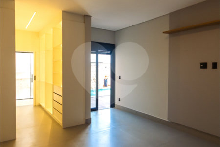 Casa à venda com 3 suítes no condomínio Jardim Residencial Dona Maria Candida, Indaiatuba - SP