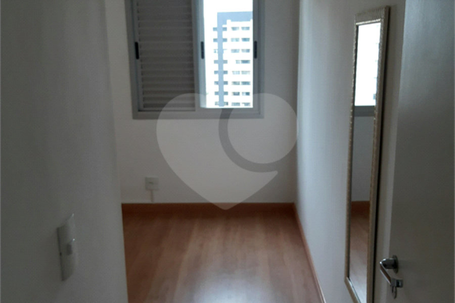 Apartamento à venda com 2 quartos em Vila Guarani, São Paulo, SP