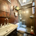 Casa à venda com 7 quartos, sendo 1 suíte, em Cosme Velho, Rio de Janeiro, RJ