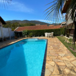 Casa à venda com 3 quartos, sendo 1 suíte, com vista deslumbrante em Recreio Maristela, Atibaia
