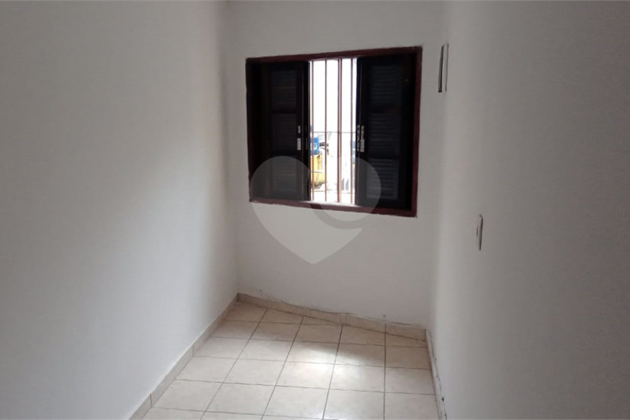 Sobrado à venda com 9 quartos, sendo 1 suíte, em Jaçanã, São Paulo, SP