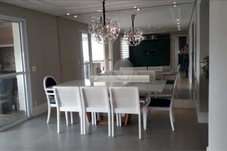 Apartamento à venda com 3 quartos, sendo 1 suíte, no Centro, São Bernardo do Campo, SP