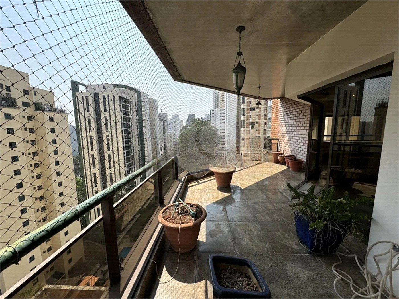 Apartamento à venda com 4 quartos, sendo 2 suítes,  em Vila Suzana, São Paulo, SP
