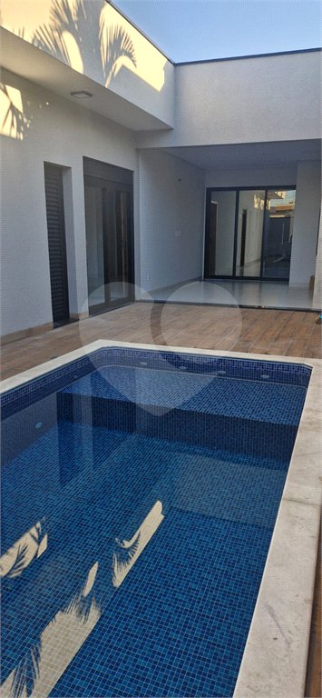 Casa à venda com 3 suítes no condomínio Campos do Conde Ii, Paulínia - SP