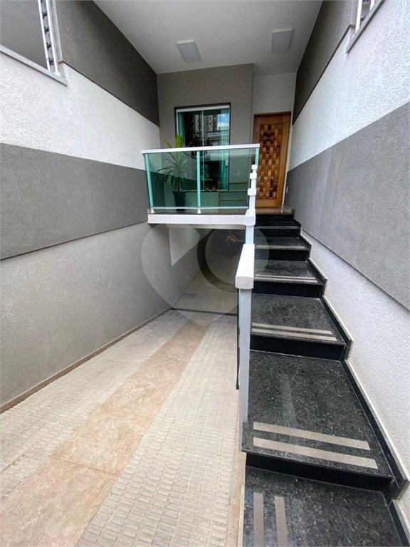 Sobrado à venda com 3 suítes em Vila Nivi, São Paulo, SP