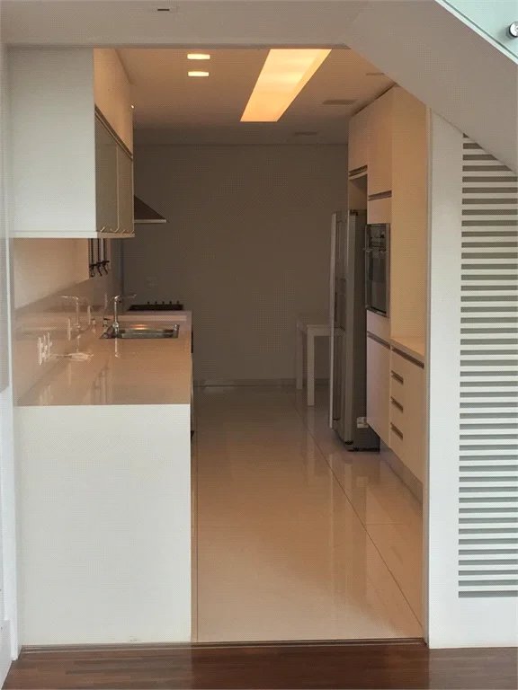 Apartamento à venda ou para alugar com 4 suítes em Jardim Morumbi, São Paulo, SP