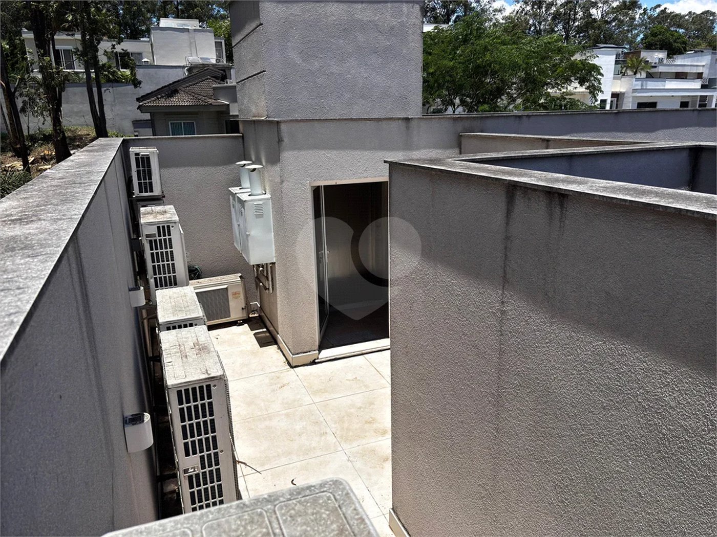 Casa à venda com 4 quartos, sendo 3 suítes, no condomínio Reserva Nova Cantareira, São Paulo - SP
