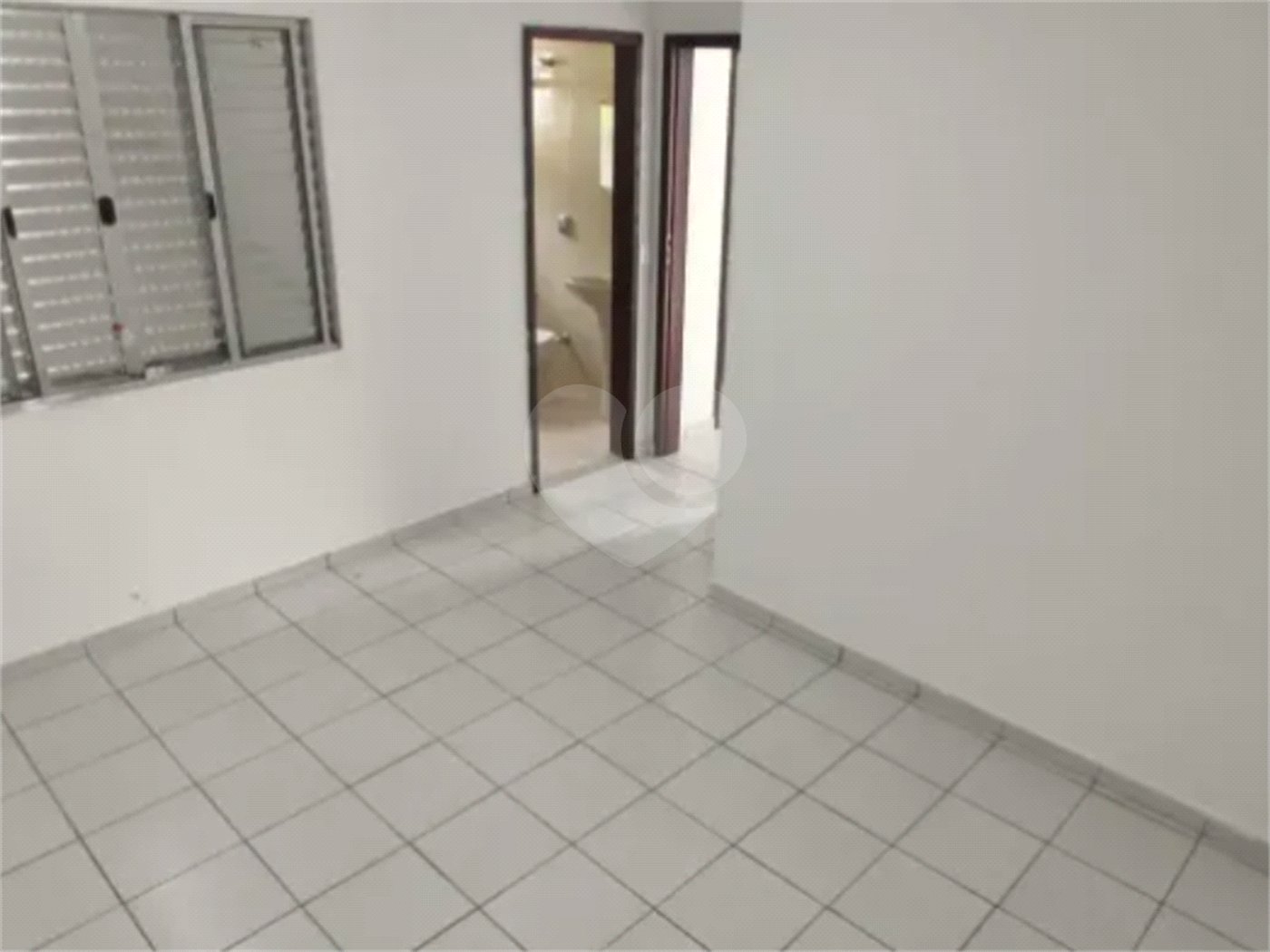 Sobrado à venda com 3 quartos, sendo 1 suíte, em Jardim Pinheiros, São Paulo, SP