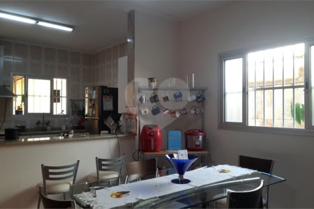 Sobrado à venda com 3 quartos, sendo 1 suíte, em Jardim Marajoara, São Paulo, SP