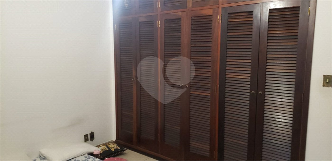 Casa à venda com 3 quartos, sendo 2 suítes,  em Parque Jabaquara, São Paulo, SP
