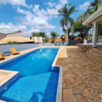 Casa à venda com 3 suítes no condomínio Vinhas da Vista Alegre Sede, Vinhedo - SP