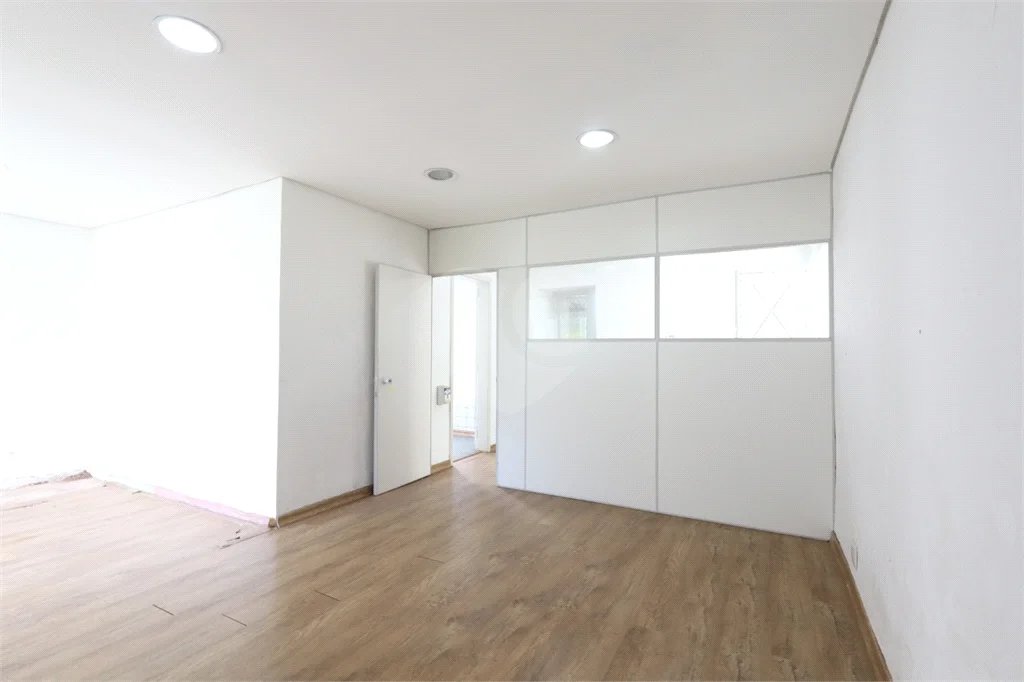 CASA TÉRREA DE 225M COM 3 DORM 1 SUÍTE 5 VGS NA VILA MARIANA