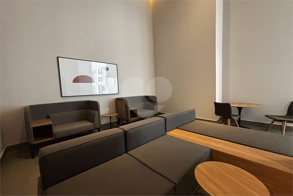 Apartamento à venda com 3 suítes em Vila Romana, São Paulo, SP